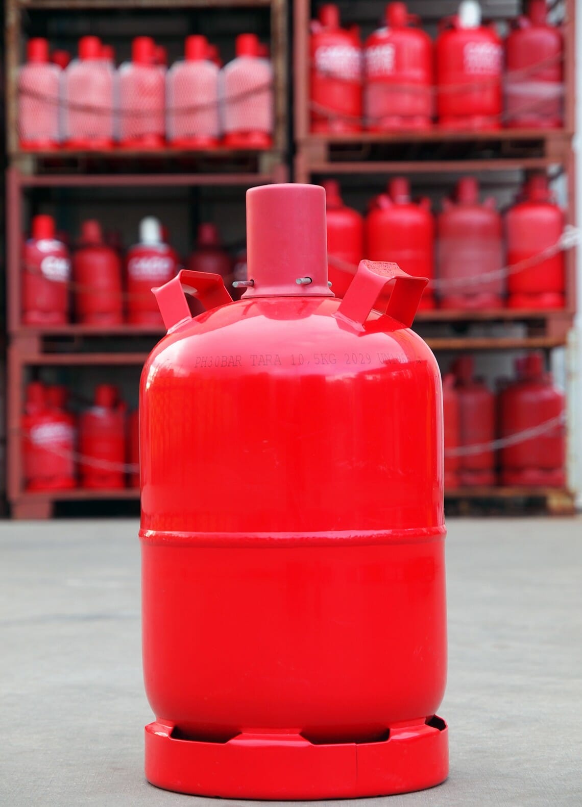 Gasflasche 5kg 11kg 33kg kaufen, liefern & Vertriebstellen 2021 finden.